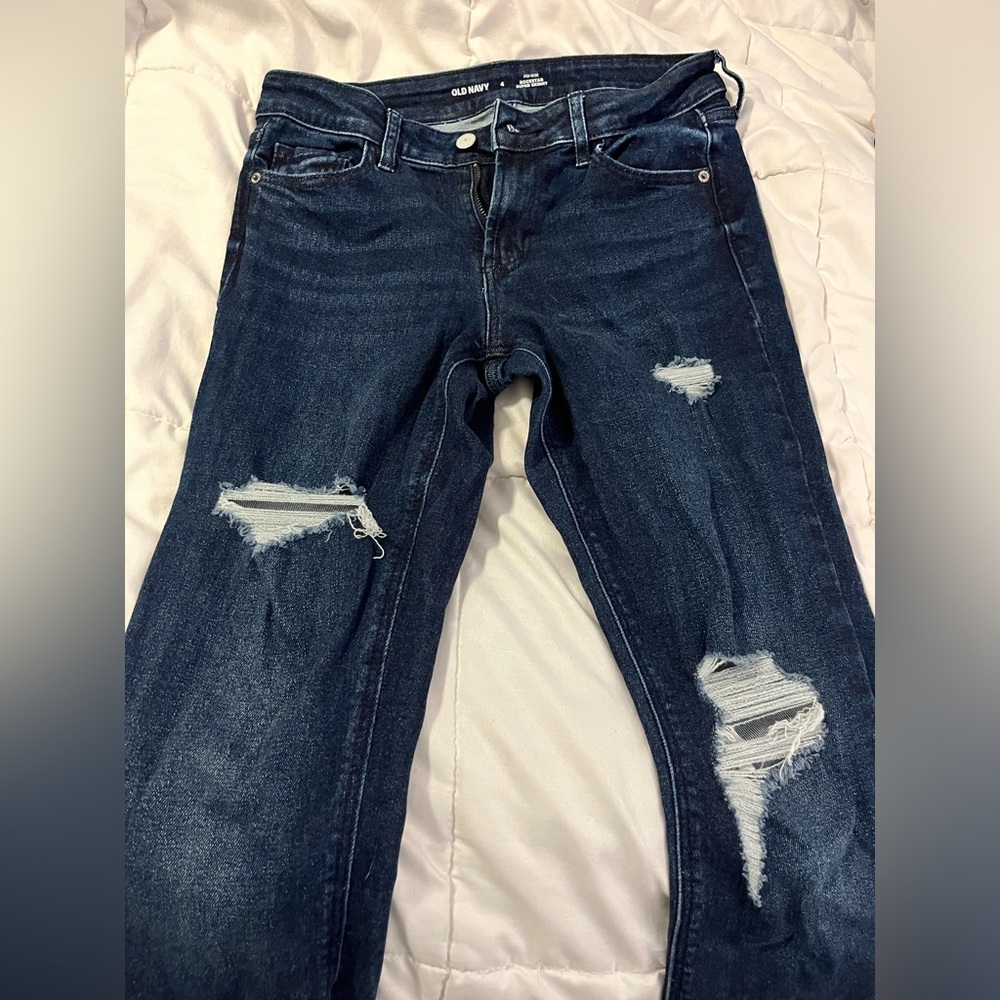 Size 4 old navy rock star skinny jeans